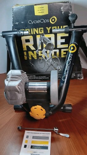 Cycleops fluid2 indoor trainer - cycleops,